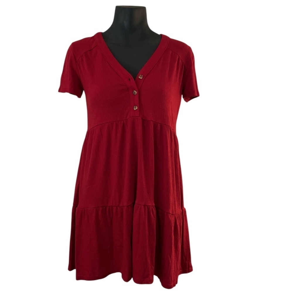 Knox Rose Red V-Neck Buttoned Top